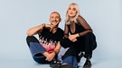 Die beiden Hosts Sophia und Dimi vom Podcast "Willkommen im Club - der queere Podcast von PULS" | Bild: BR / Vera Johannsen